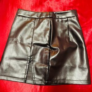 Mini leather side slit skirt